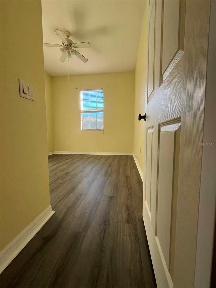 SAIL HARBOUR/HEALTHPARK - Residential Lease