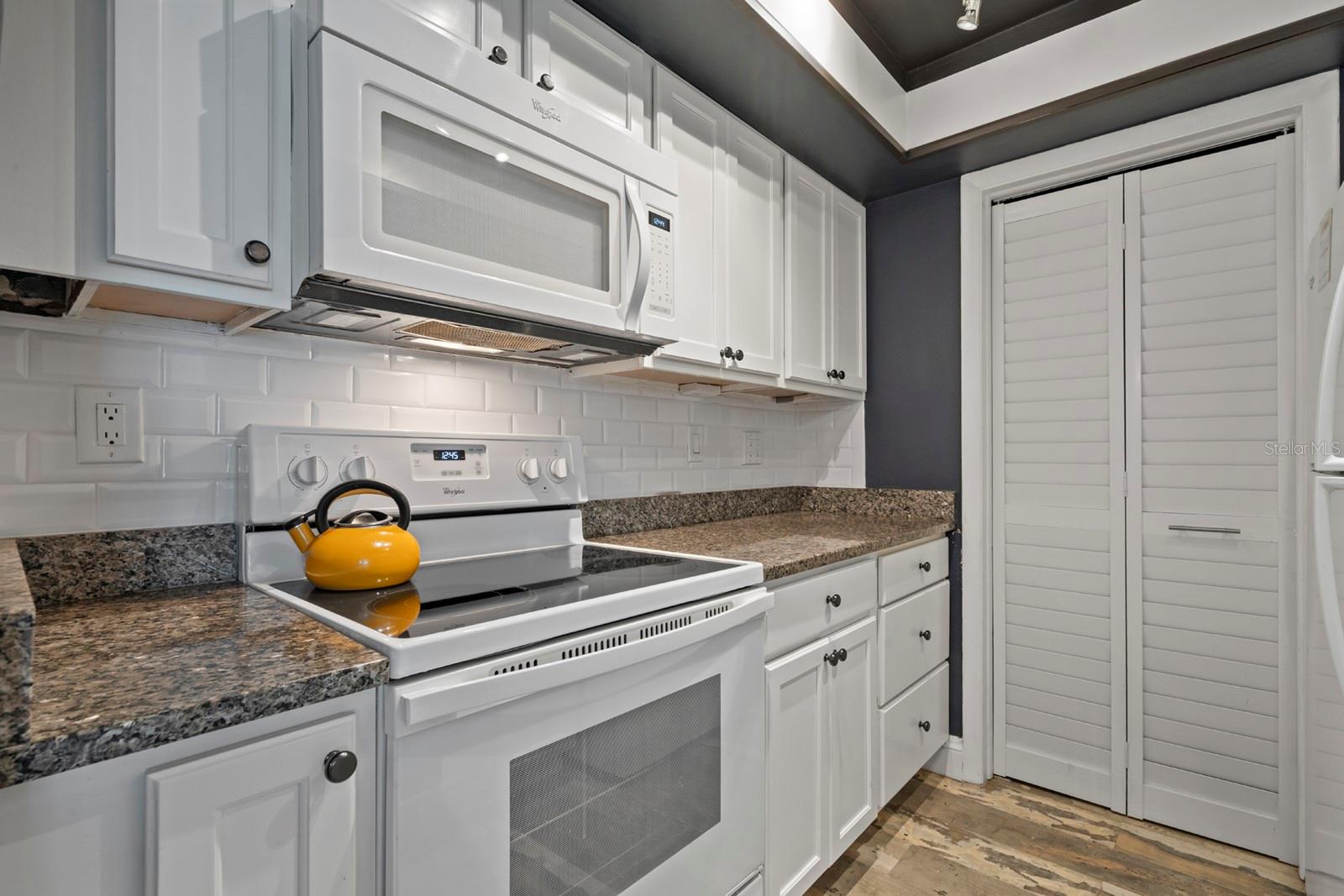 SUMMIT VILLAGE UNIT 4 - Residential