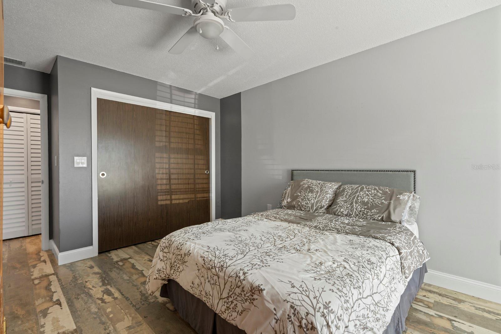 SUMMIT VILLAGE UNIT 4 - Residential