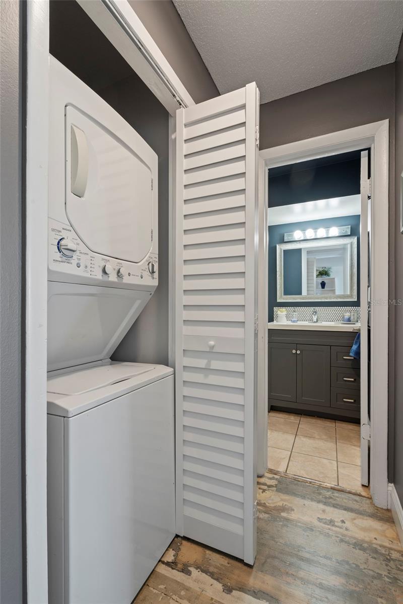 SUMMIT VILLAGE UNIT 4 - Residential