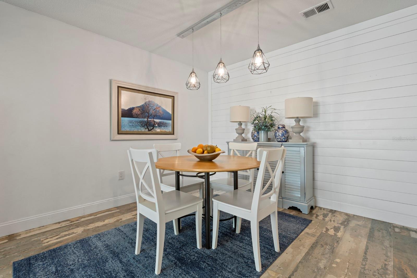 SUMMIT VILLAGE UNIT 4 - Residential