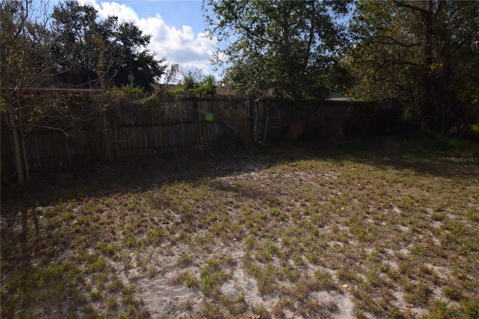 WILLOWS SEC 5 - Residential Lease