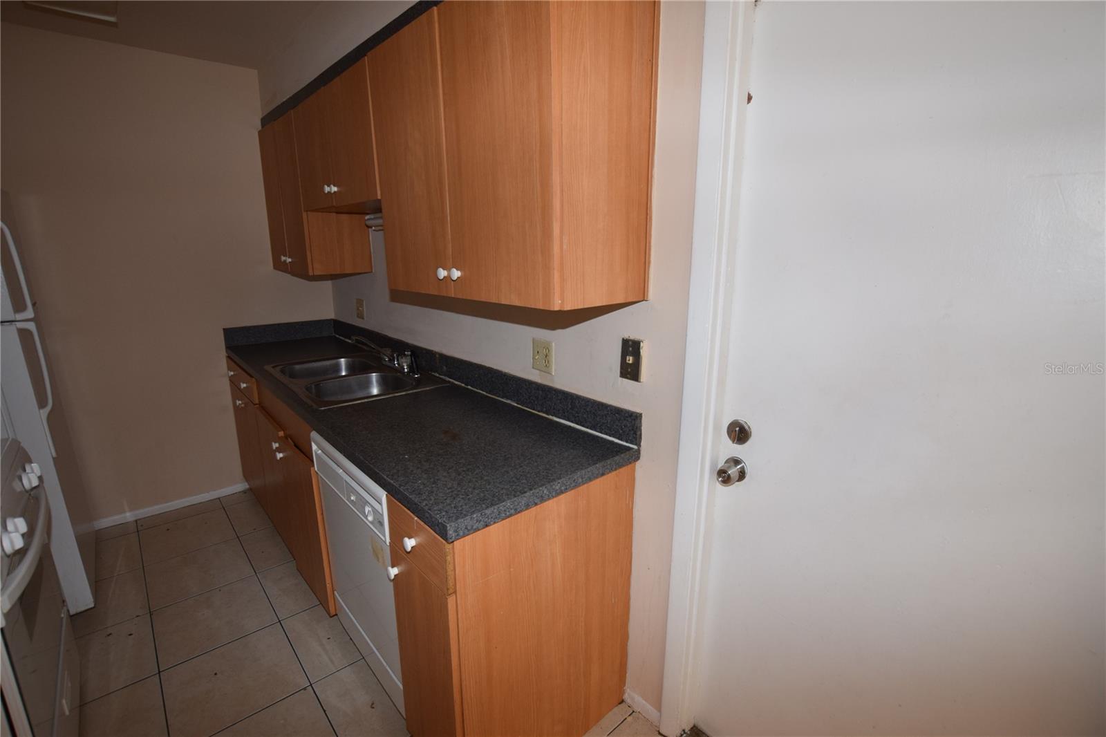 WILLOWS SEC 5 - Residential Lease