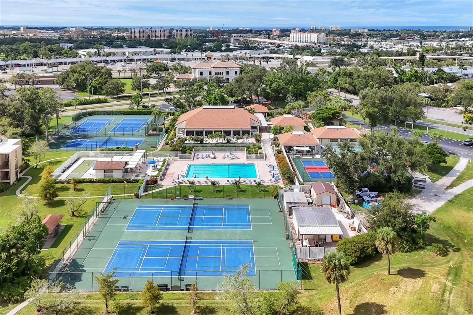 BIRD BAY VILLAGE - Residential