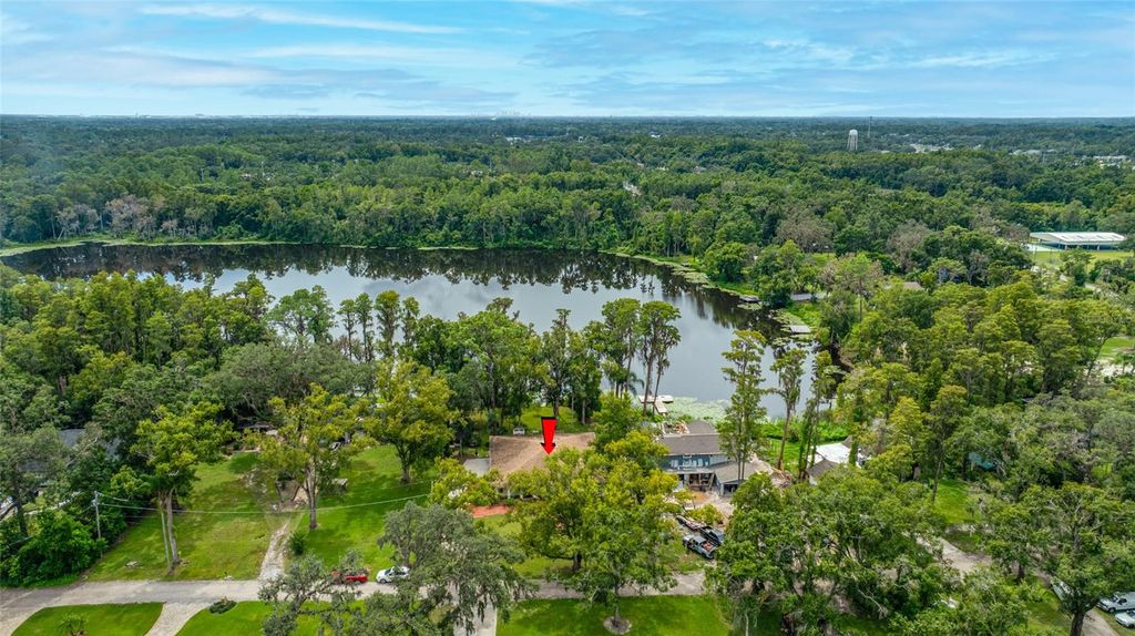 Photo of 501 2nd Avenue SE, Lutz, FL 33549 (MLS # TB8432339)