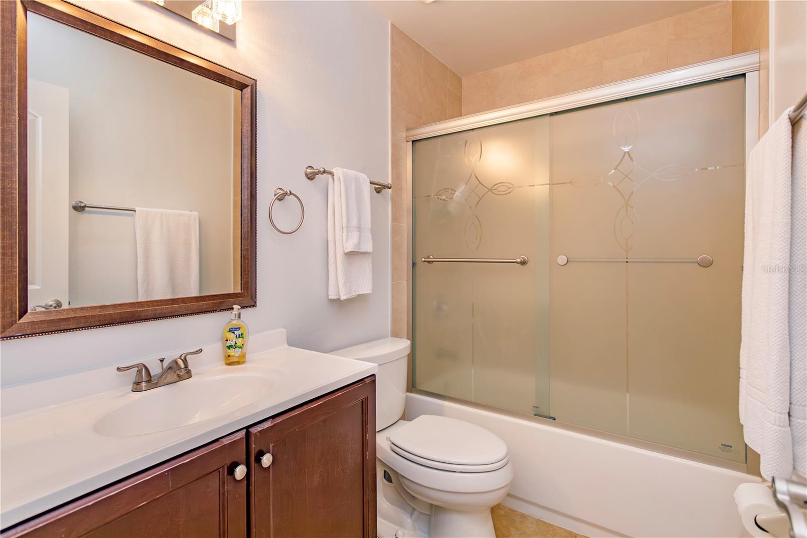 FEATHER EDGE - Residential