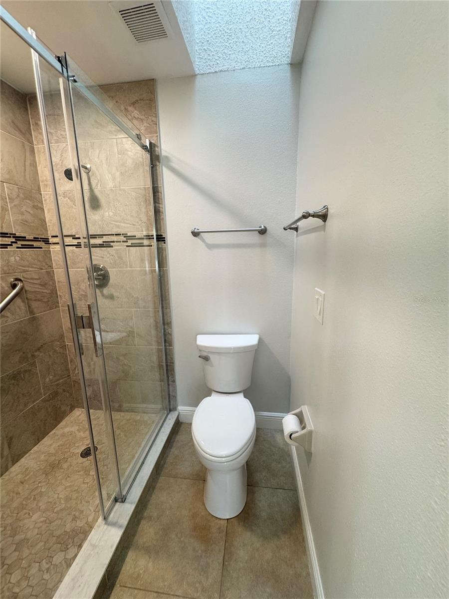 FEATHER EDGE - Residential