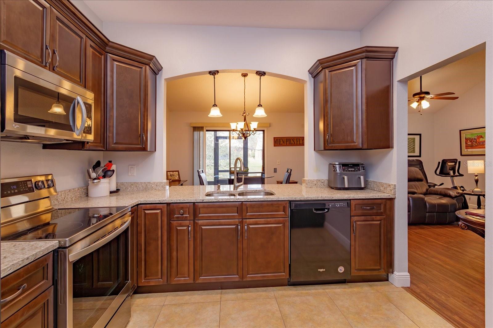 FEATHER EDGE - Residential