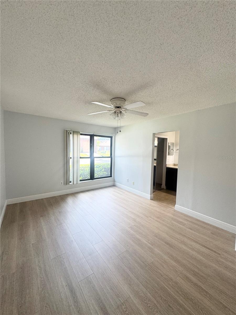 FEATHER EDGE - Residential