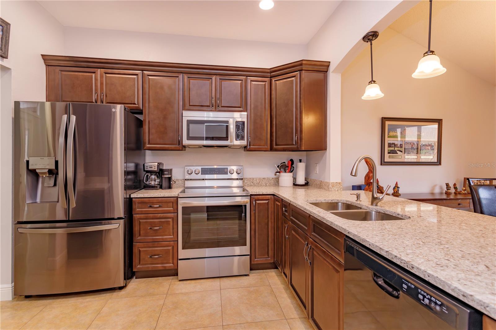 FEATHER EDGE - Residential