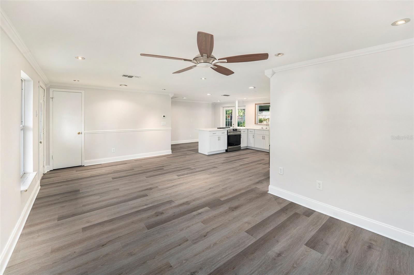 6515 RUNNINGWOODS DRIVE