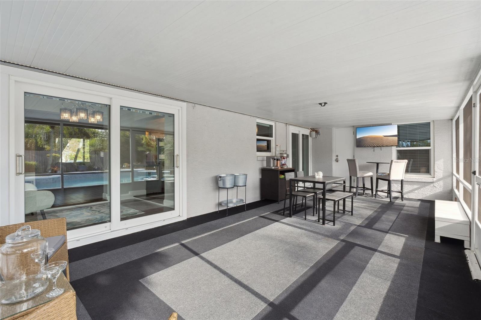 SILVER WOODS PH 02 - Residential