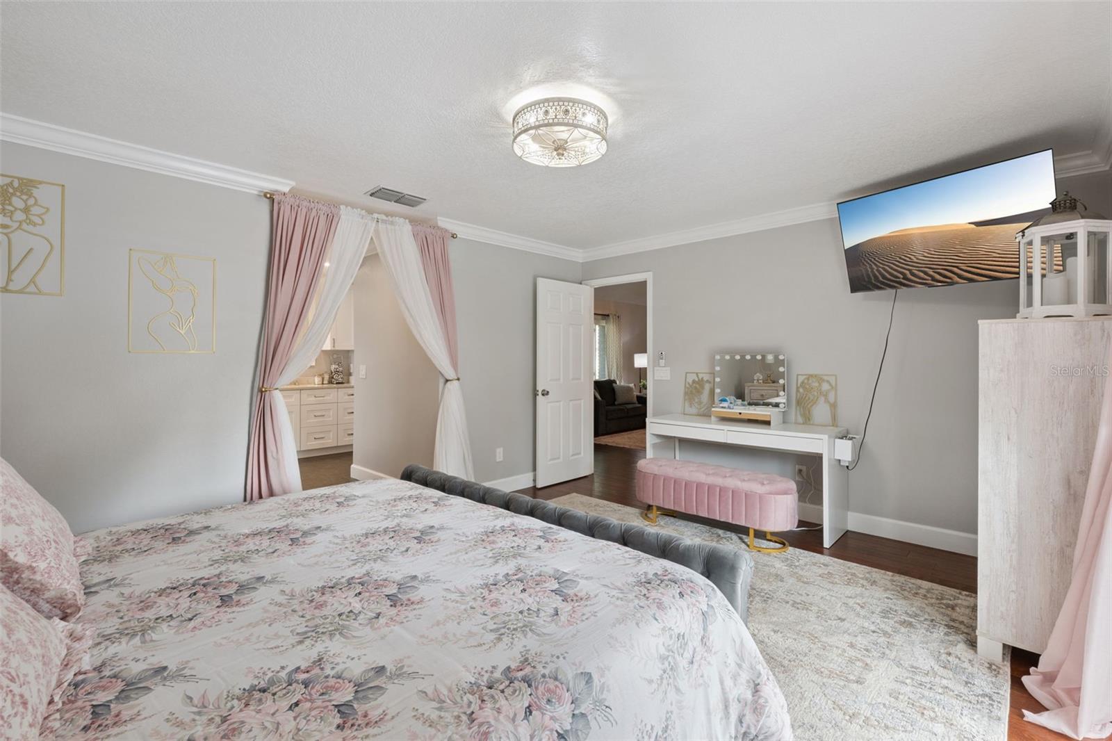 SILVER WOODS PH 02 - Residential