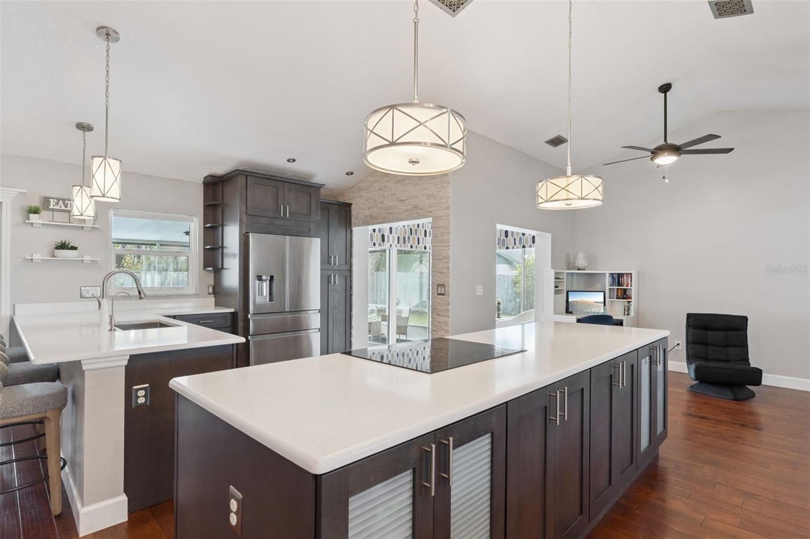 SILVER WOODS PH 02 - Residential