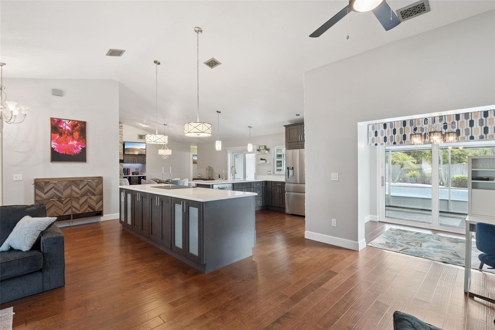 SILVER WOODS PH 02 - Residential