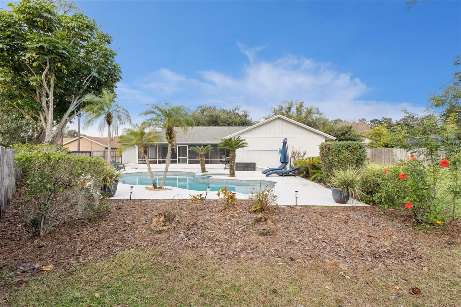 SILVER WOODS PH 02 - Residential