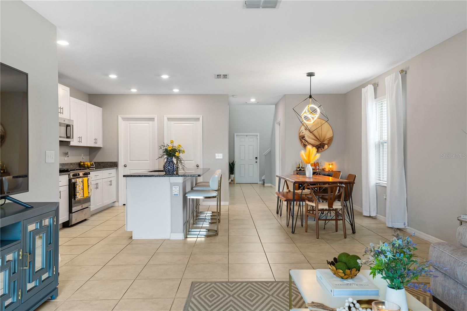 BELMONT SOUTH PH 2F - Residential