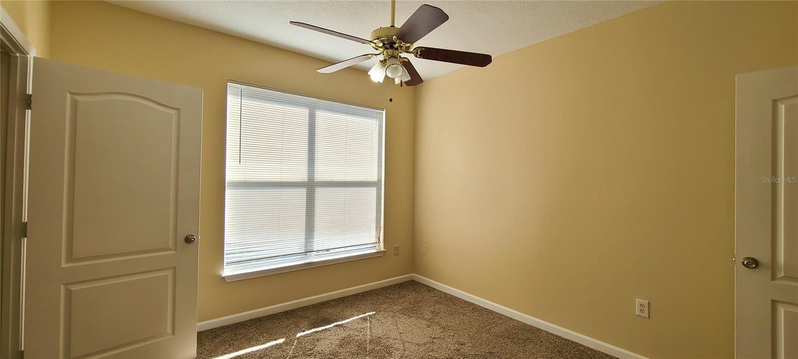 THE VILLAS CONDO - Residential