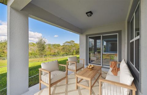 A home in LAKE ALFRED