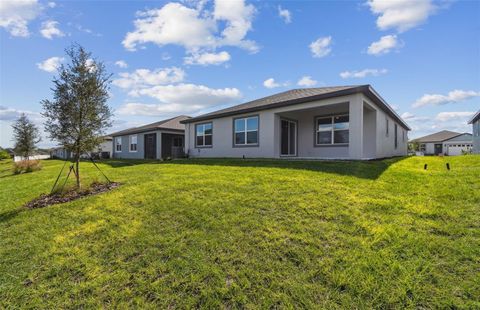 A home in LAKE ALFRED