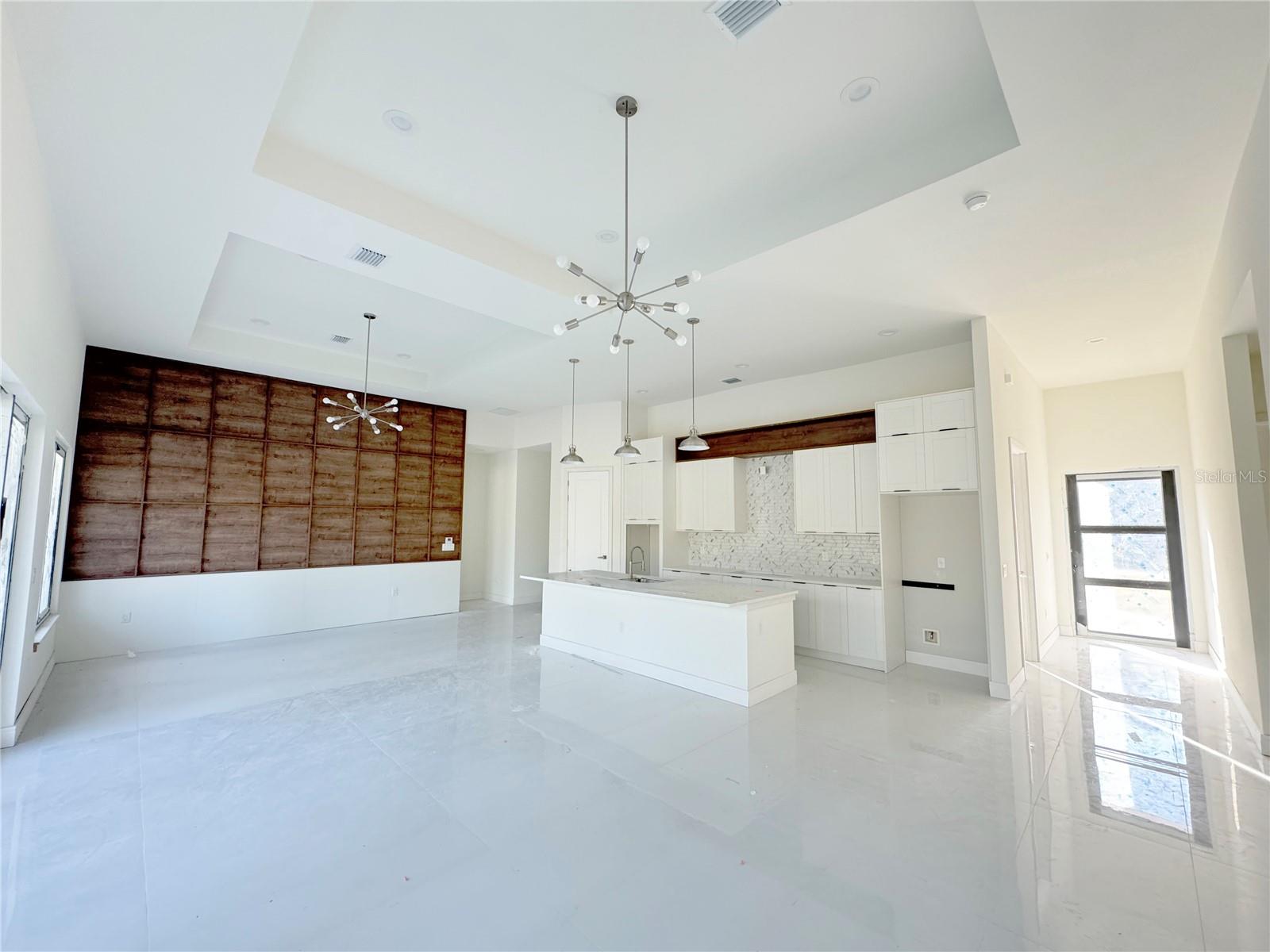 23372 ROSEWOOD AVENUE