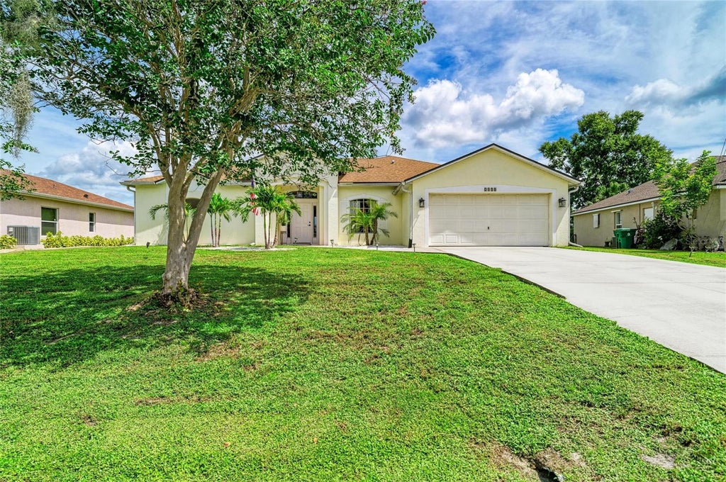 Photo of 2458 Rio De Janeiro Avenue, Punta Gorda, FL 33983 (MLS # C7530947)