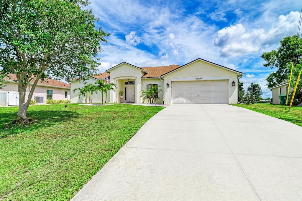 Photo of 2458 Rio De Janeiro Avenue, Punta Gorda, FL 33983 (MLS # C7530947)