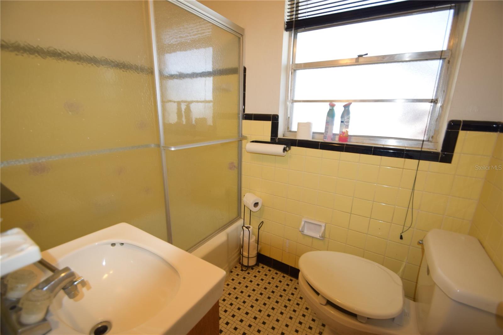 HIGHLAND HILLS - Residential