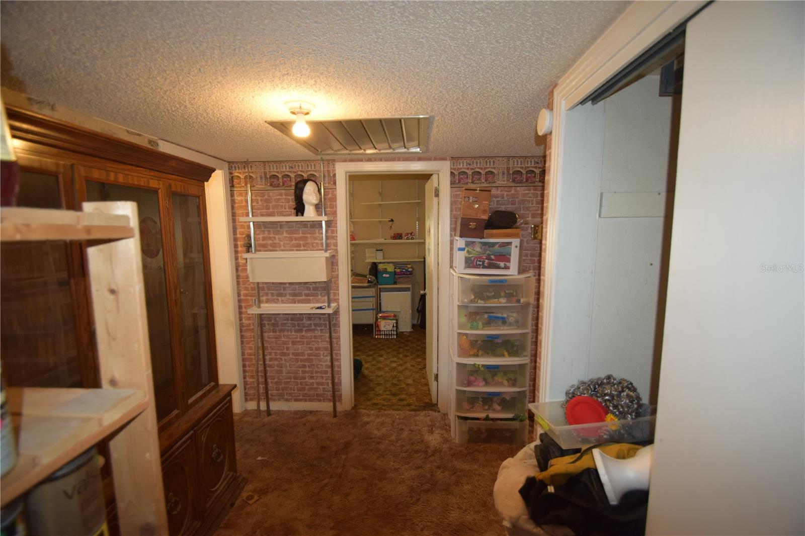 HIGHLAND HILLS - Residential