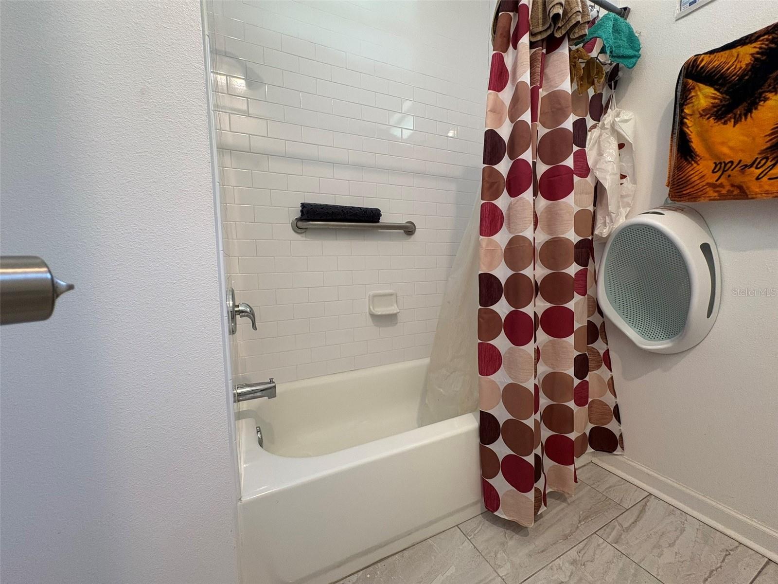 LAKE LOVELY ESTATES SUB - Residential