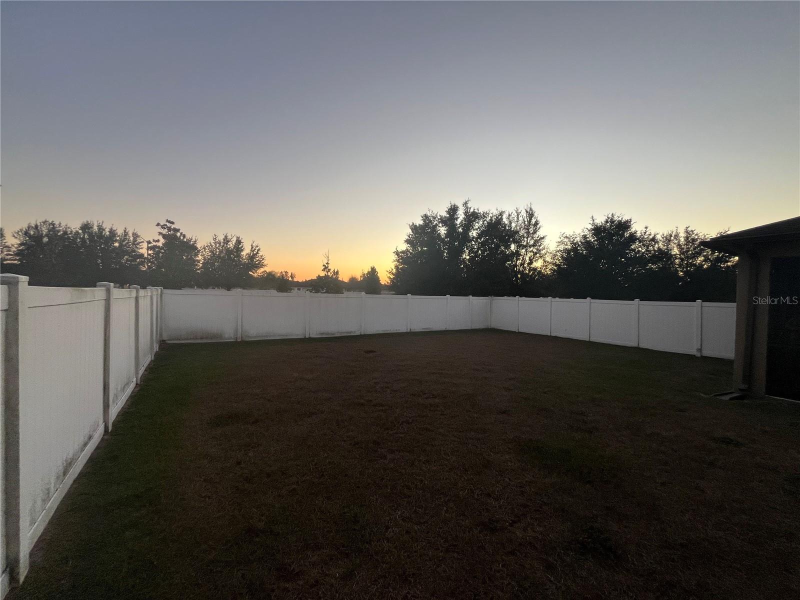 TRILLIUM VILLAGE D - Residential