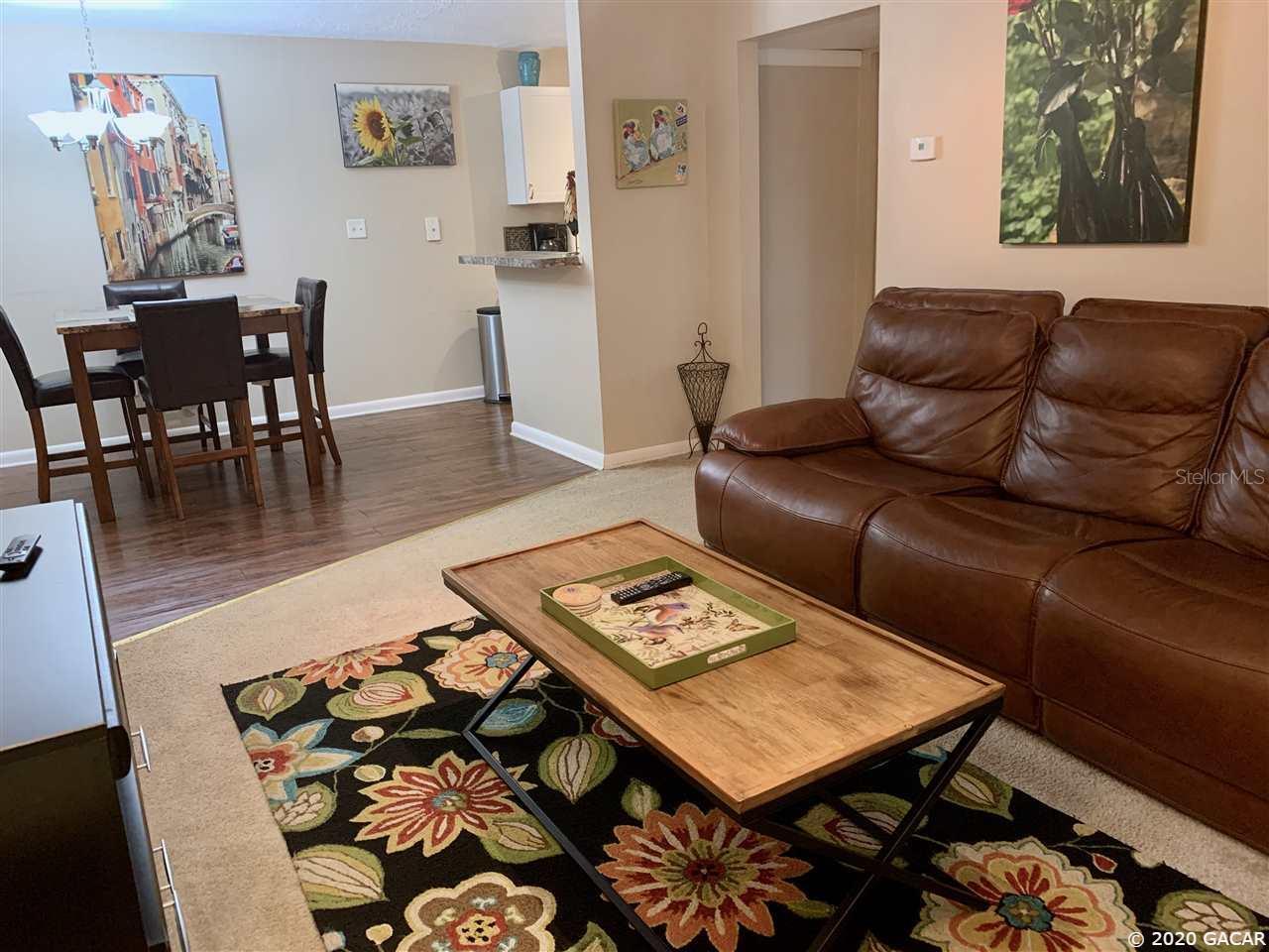 SUMMIT HOUSE - CONDO - Residential