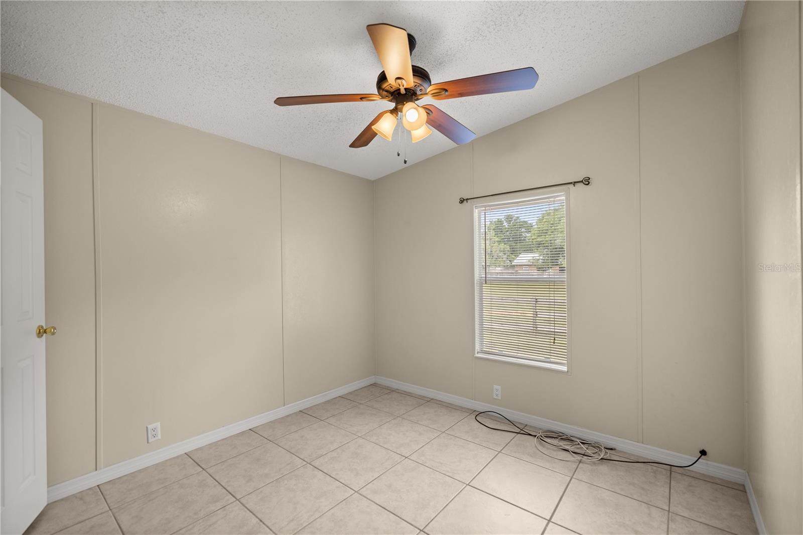 ROLLING HILLS UNIT 5 - Residential