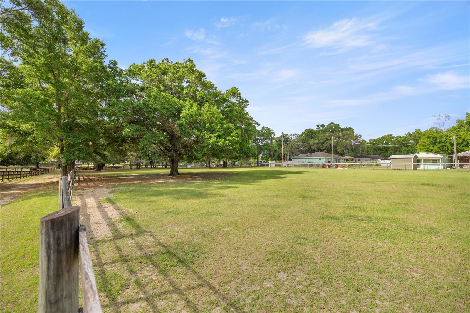 ROLLING HILLS UNIT 5 - Residential