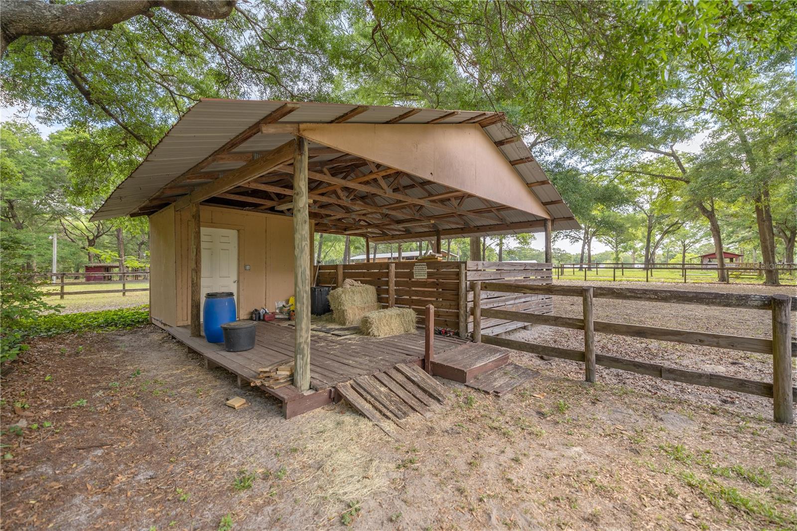 ROLLING HILLS UNIT 5 - Residential