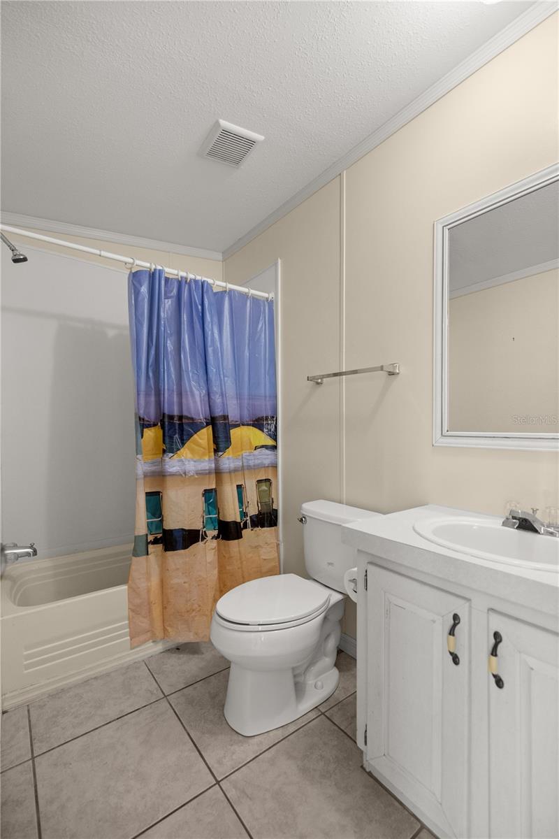 ROLLING HILLS UNIT 5 - Residential