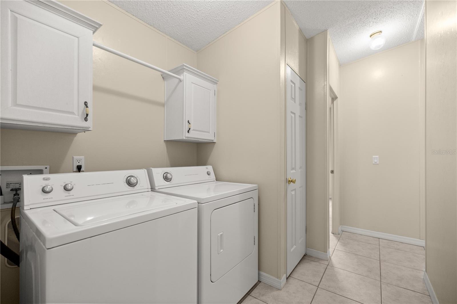 ROLLING HILLS UNIT 5 - Residential