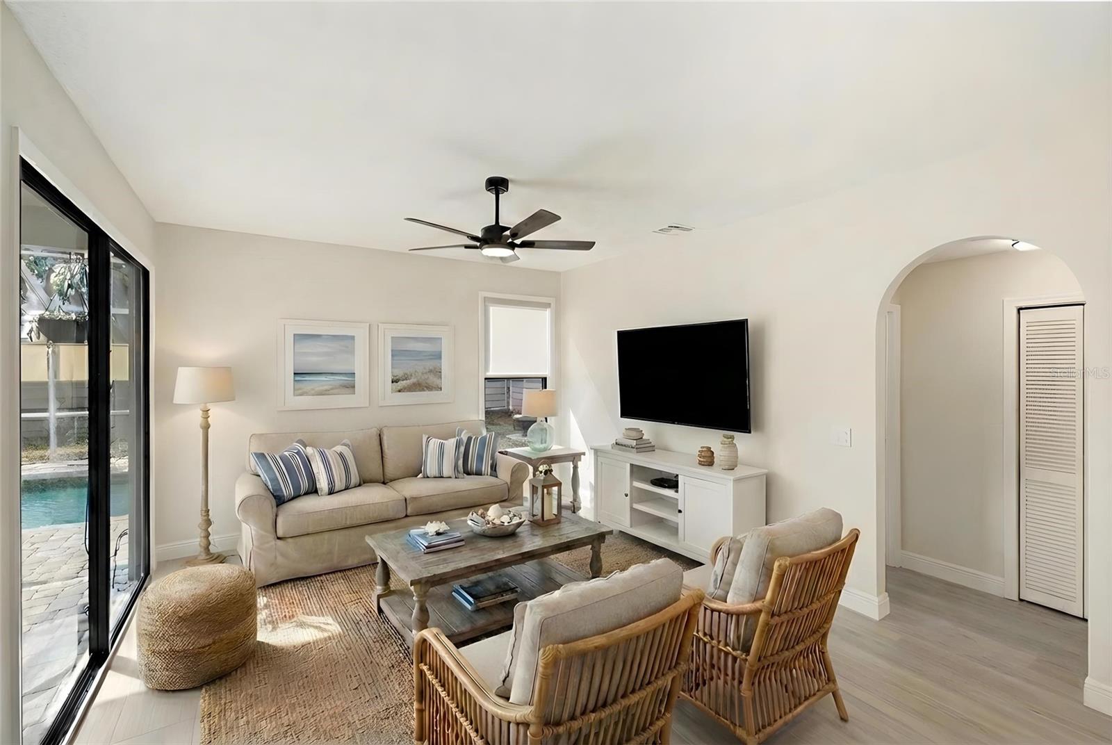 VINTAGE CREEK - Residential