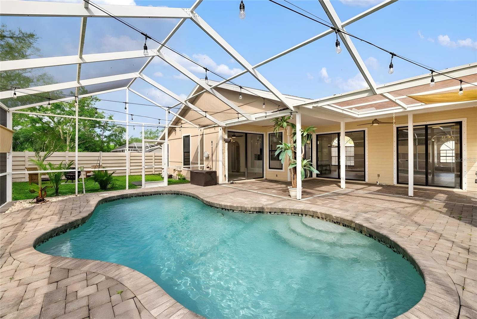 VINTAGE CREEK - Residential