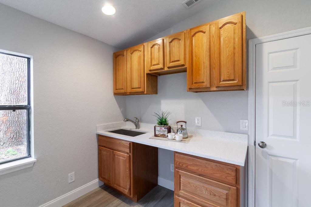 Florida Shores 01 - Residential