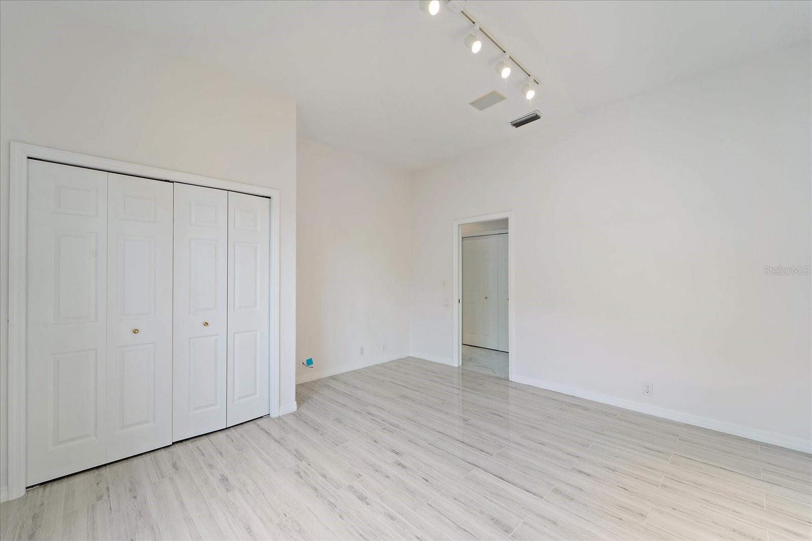 EDGEWATER VILLAGE SUBPHASE A - Residential