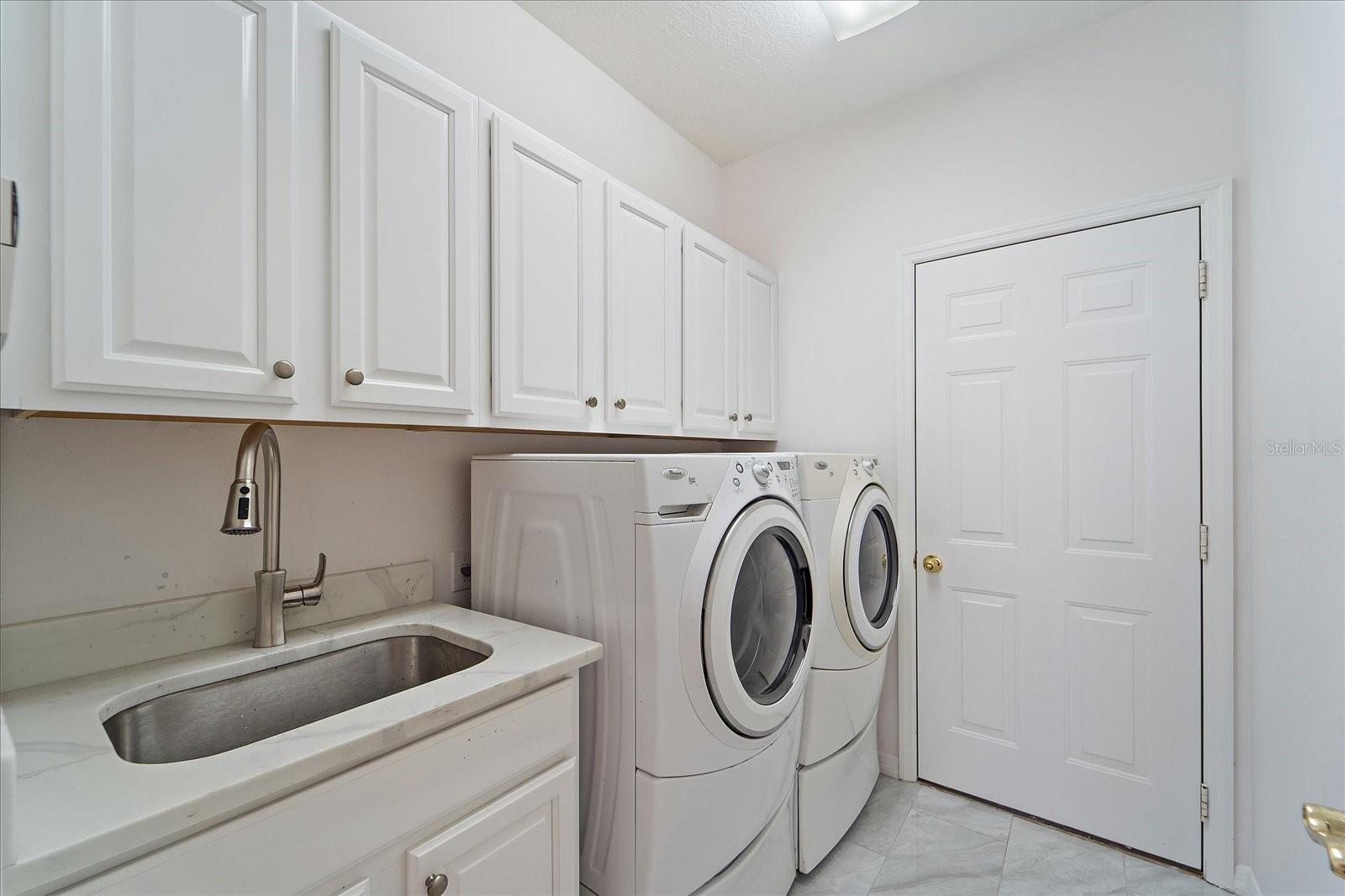 EDGEWATER VILLAGE SUBPHASE A - Residential