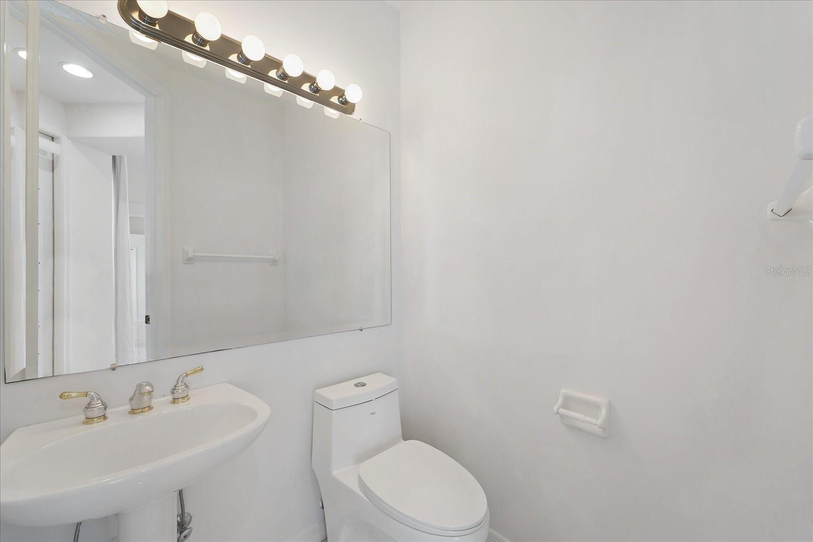 EDGEWATER VILLAGE SUBPHASE A - Residential