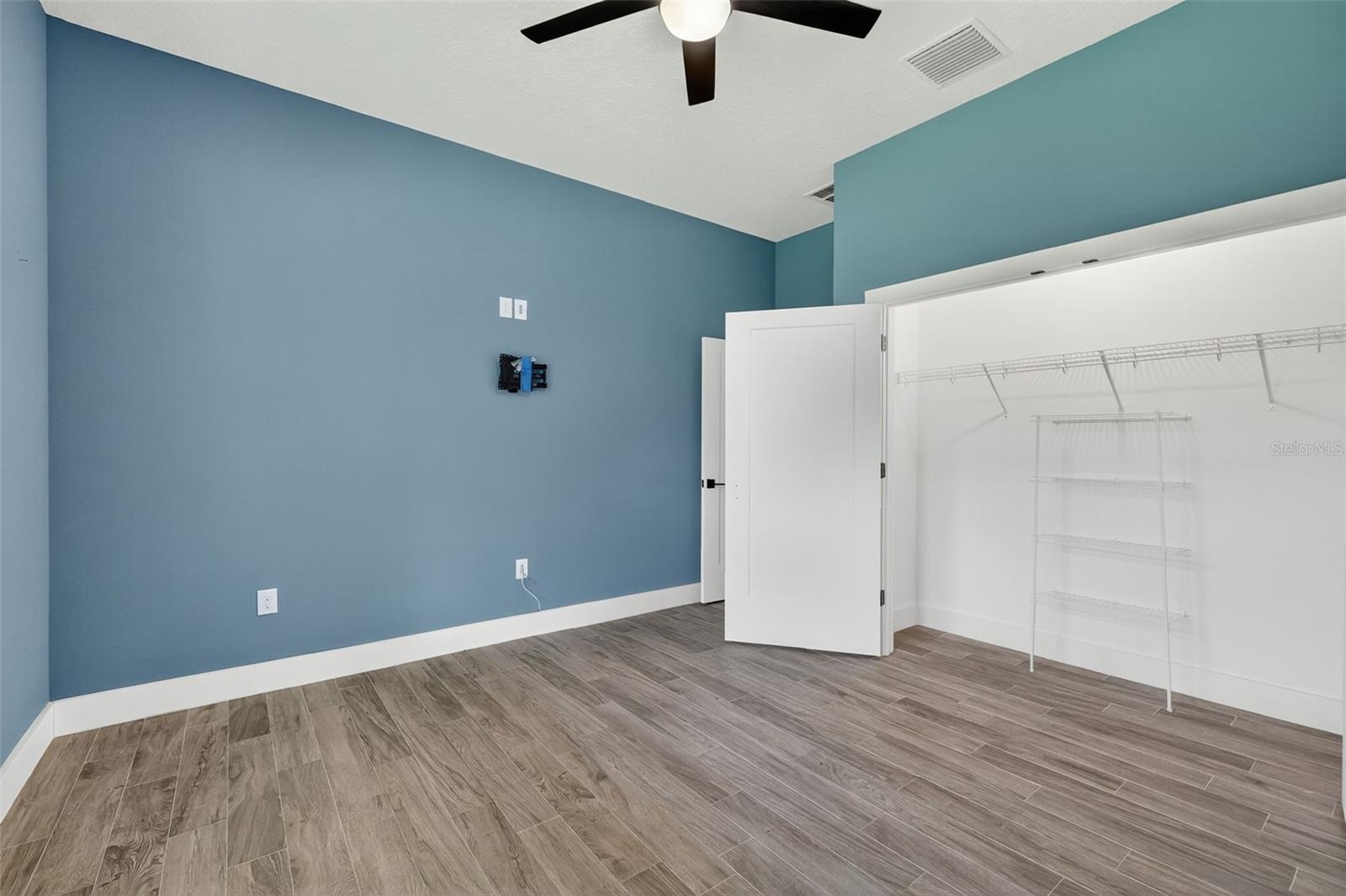 JOHNSONS MARY K & T S - Residential