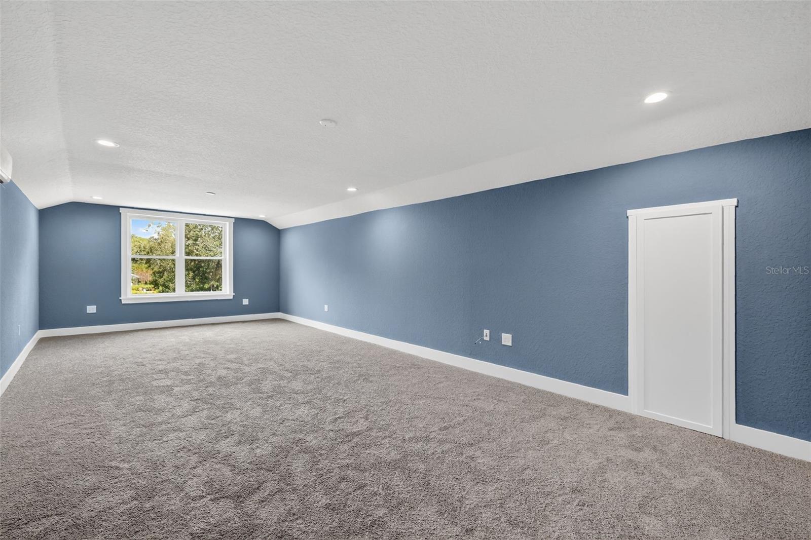 JOHNSONS MARY K & T S - Residential