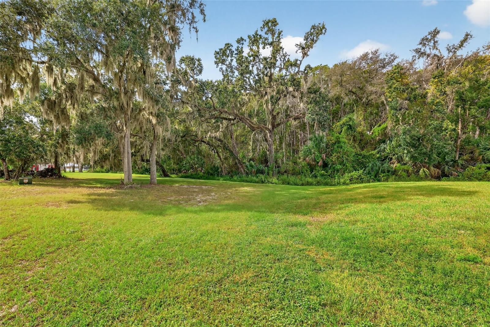 JOHNSONS MARY K & T S - Residential