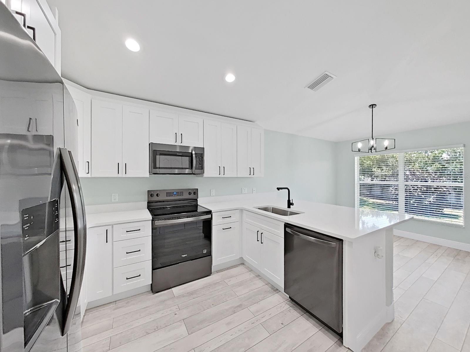 1025 LAKE AVOCA PLACE