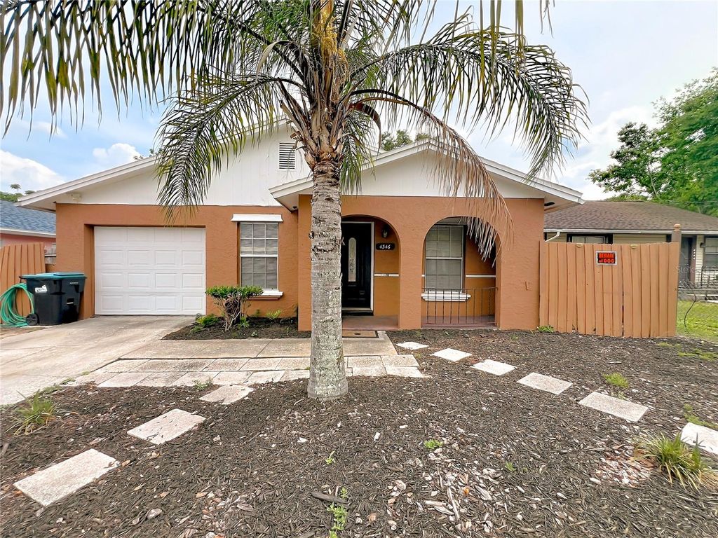 Photo of 4346 Daubert Street, Orlando, FL 32803 (MLS # O6406829)