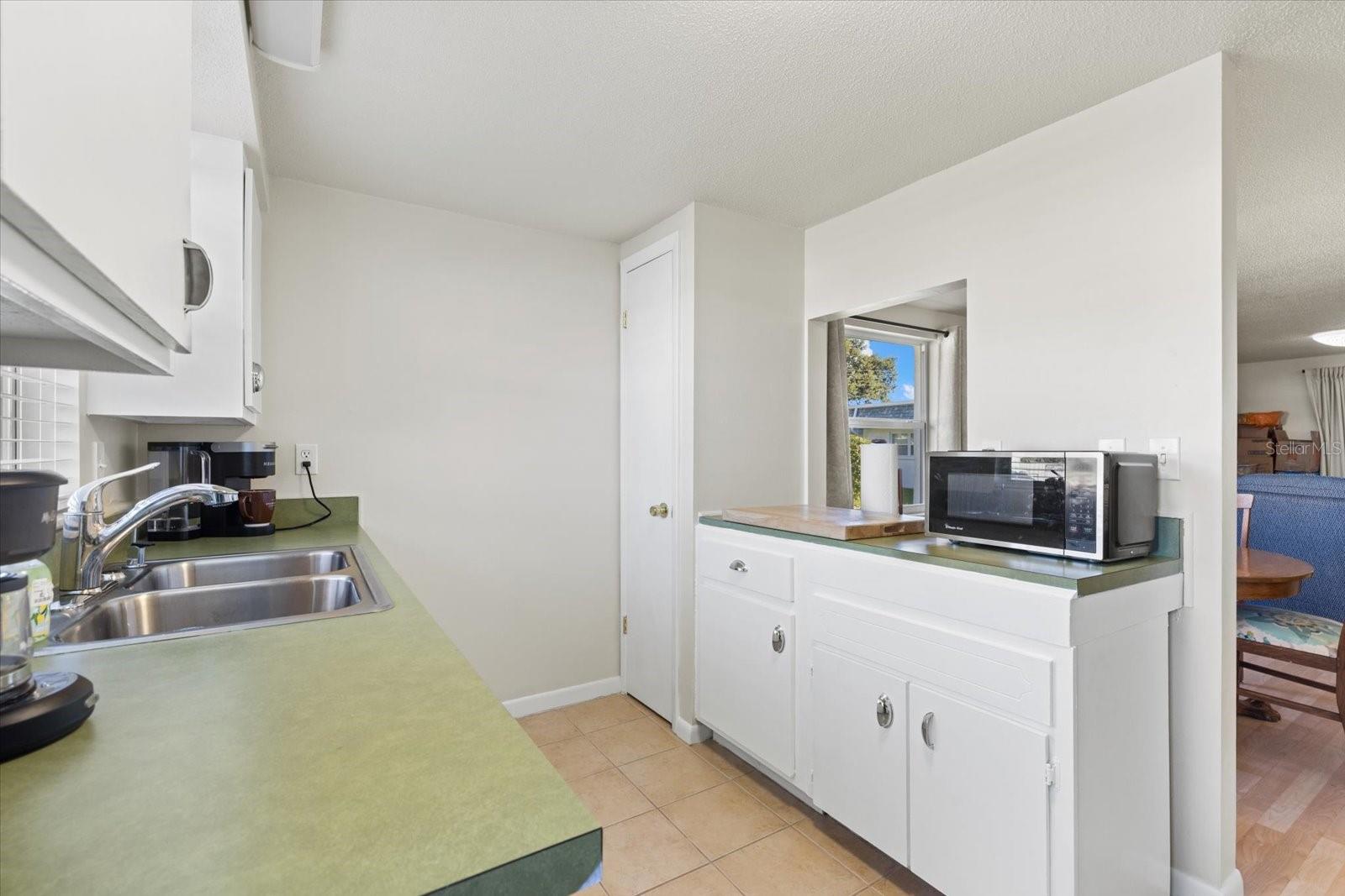 CIRCLE WOODS OF VENICE 2 - Residential