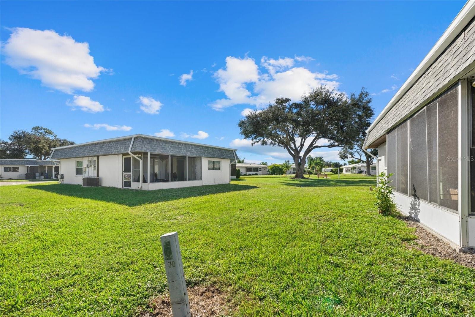 CIRCLE WOODS OF VENICE 2 - Residential